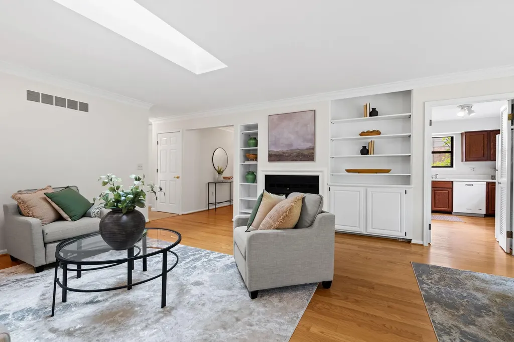 2224 Rivenoak Court Ann Arbor City MI 48103