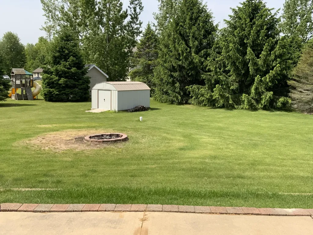 7715 Hidden Knoll Court NE Conway Township MI 48418