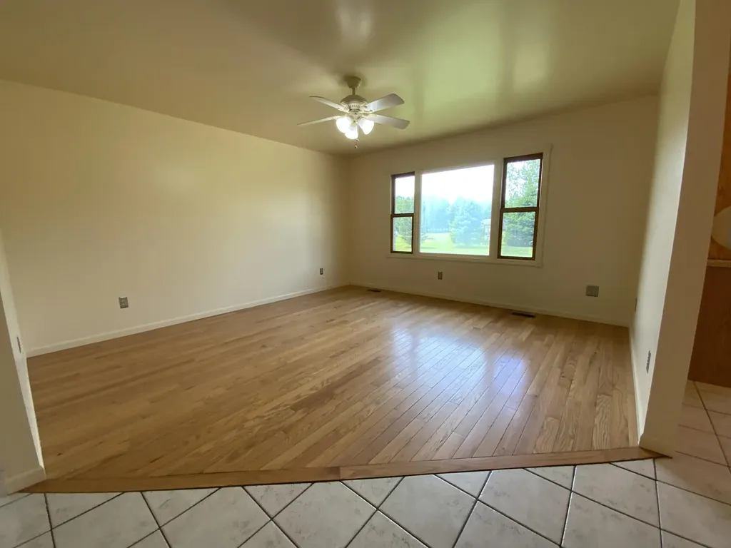 7715 Hidden Knoll Court NE Conway Township MI 48418