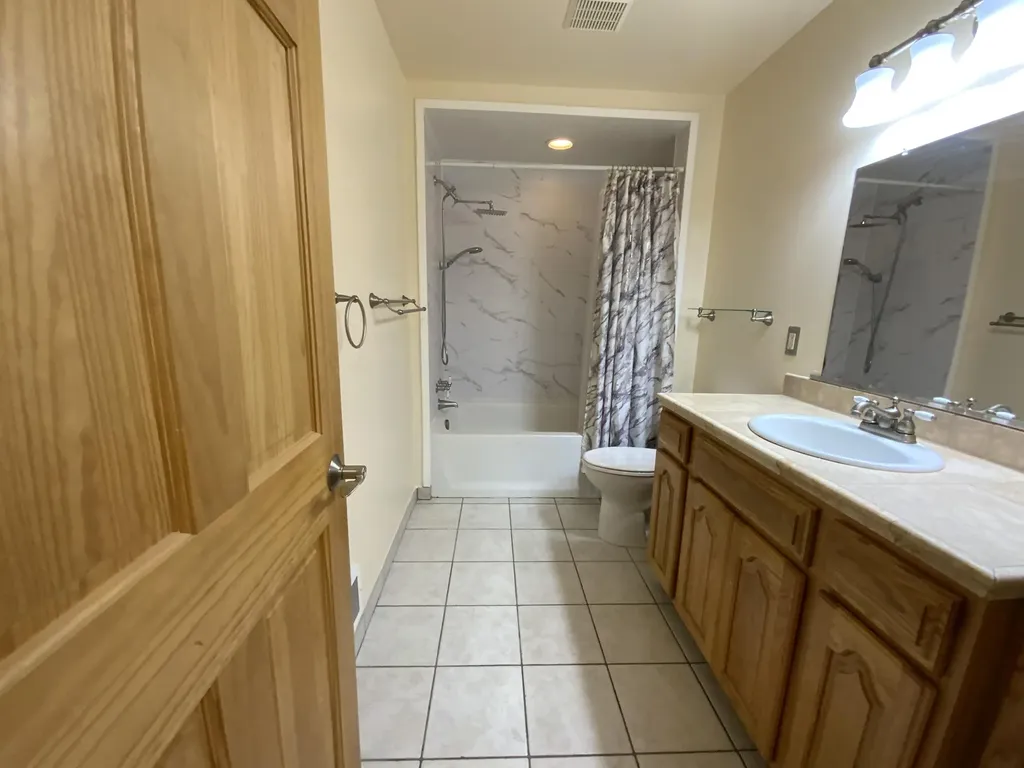 7715 Hidden Knoll Court NE Conway Township MI 48418
