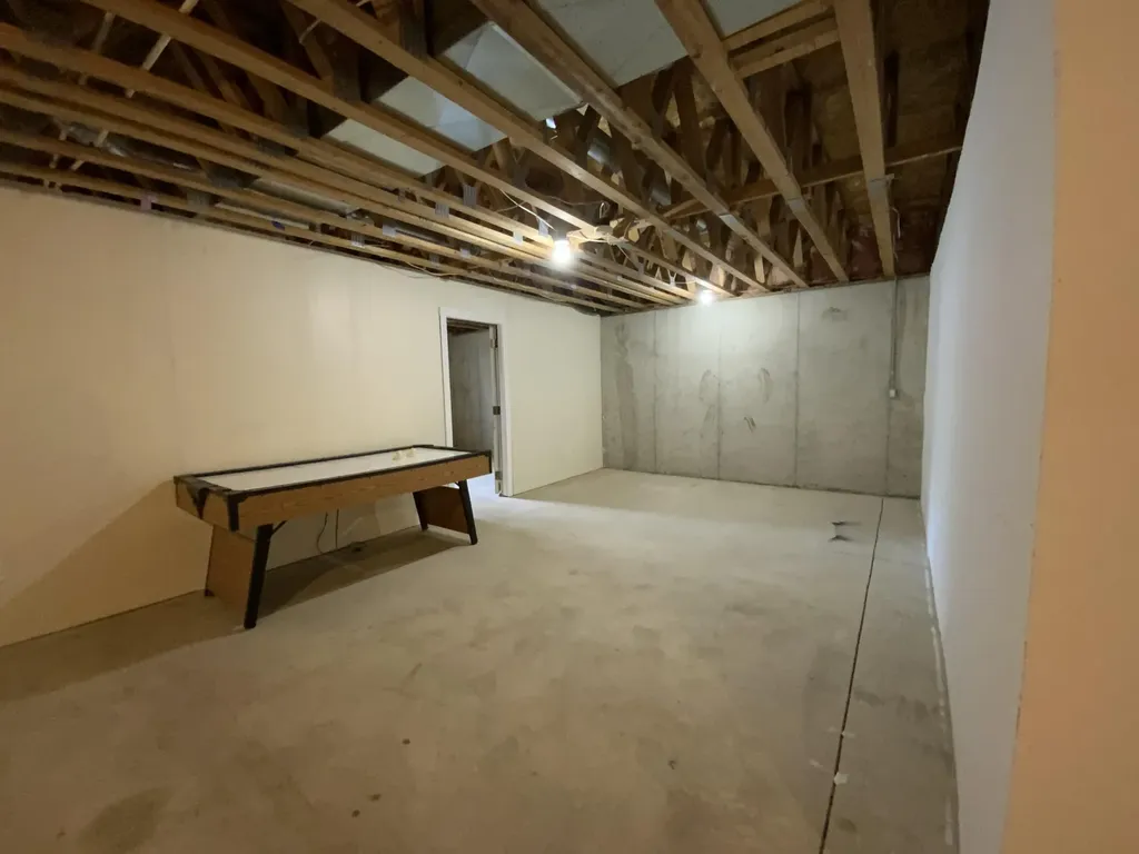 7715 Hidden Knoll Court NE Conway Township MI 48418