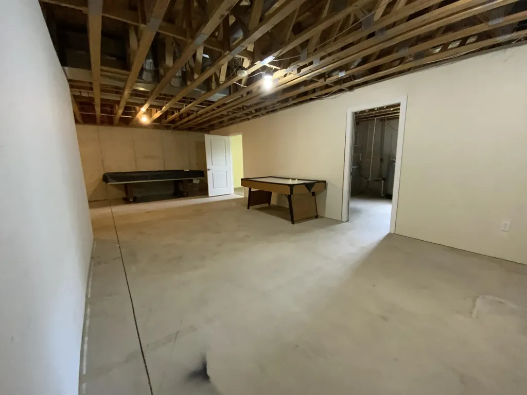 7715 Hidden Knoll Court NE Conway Township MI 48418