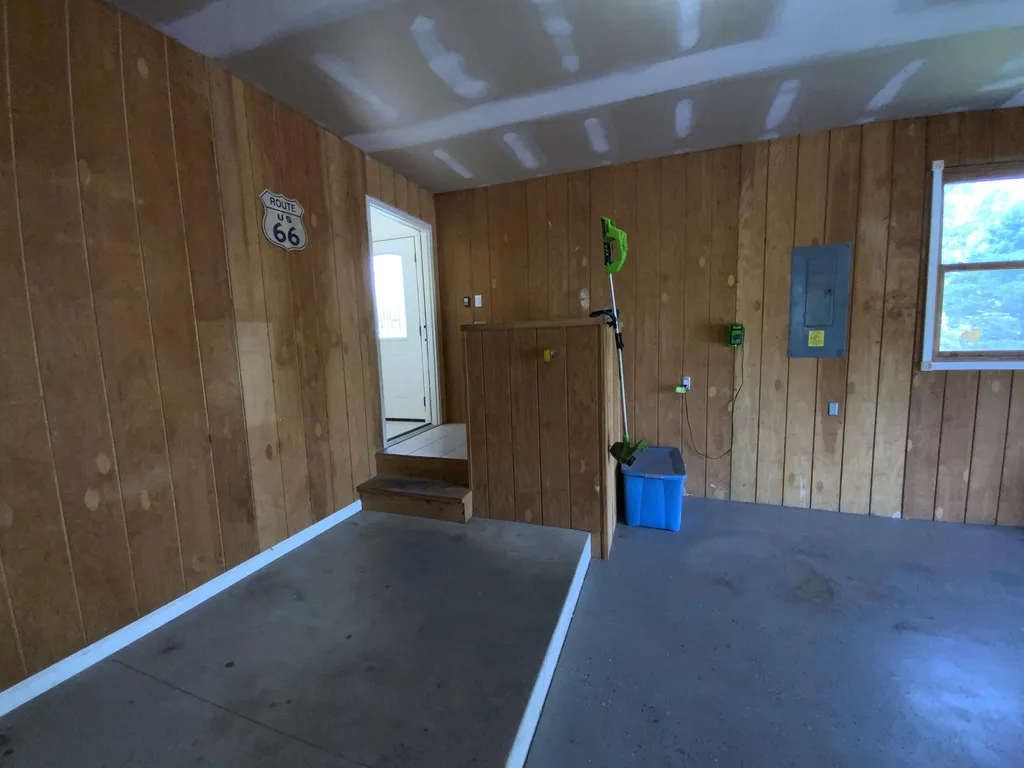 7715 Hidden Knoll Court NE Conway Township MI 48418