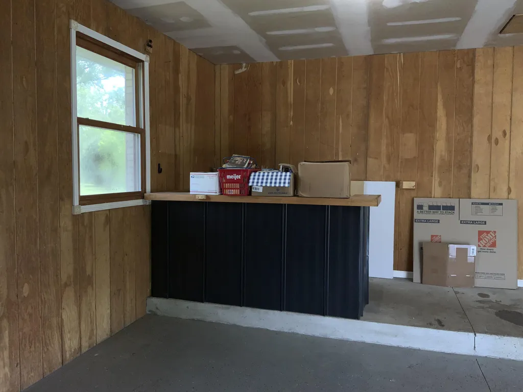 7715 Hidden Knoll Court NE Conway Township MI 48418