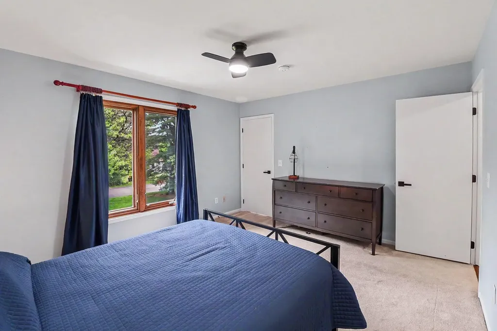 6588 White Pines Drive Genoa Township MI 48116
