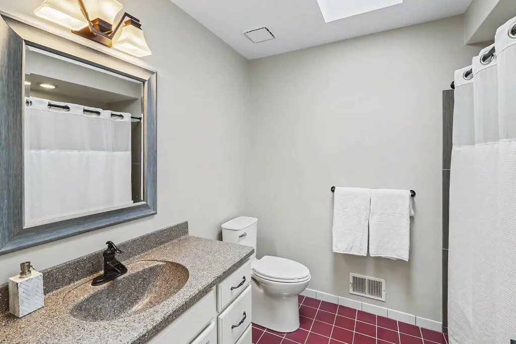 6588 White Pines Drive Genoa Township MI 48116