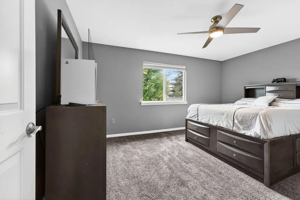 30098 Fairfield Drive Chesterfield Township MI 48051