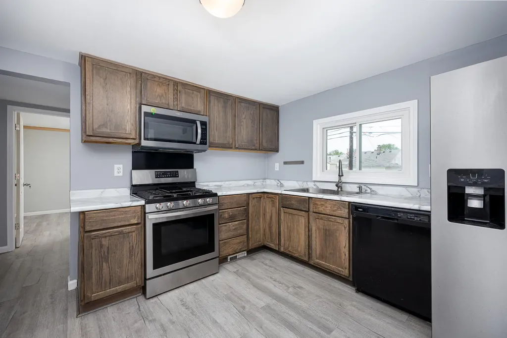 1848 Anne Avenue Lincoln Park City MI 48146