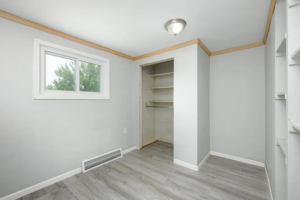 1848 Anne Avenue Lincoln Park City MI 48146