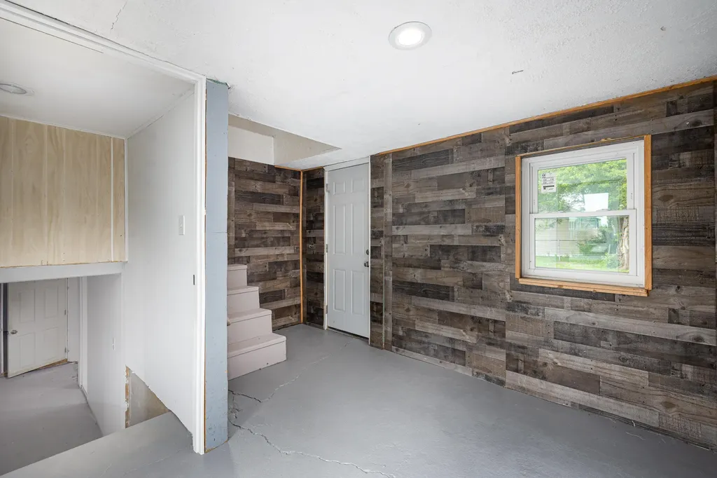 1848 Anne Avenue Lincoln Park City MI 48146