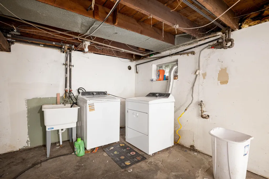 1848 Anne Avenue Lincoln Park City MI 48146