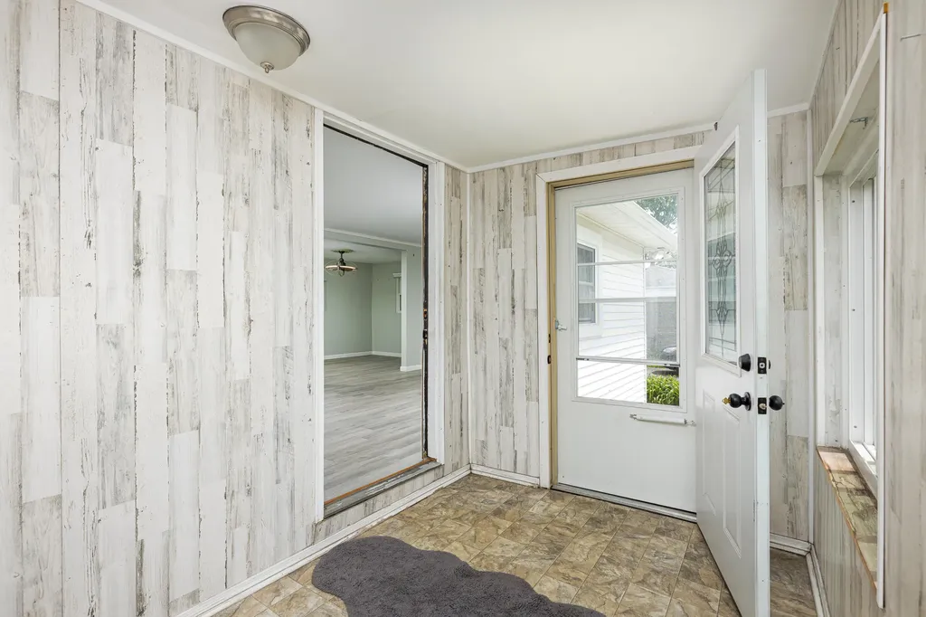 1848 Anne Avenue Lincoln Park City MI 48146