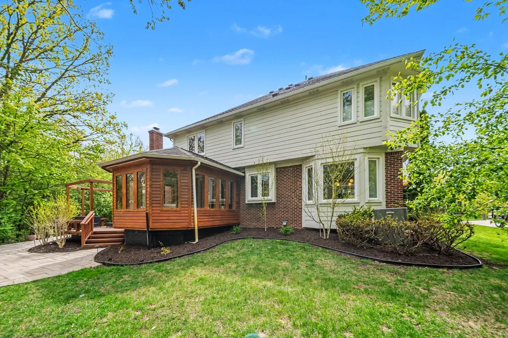 25842 Arcadia Drive Novi City MI 48374