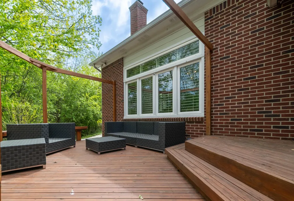 25842 Arcadia Drive Novi City MI 48374
