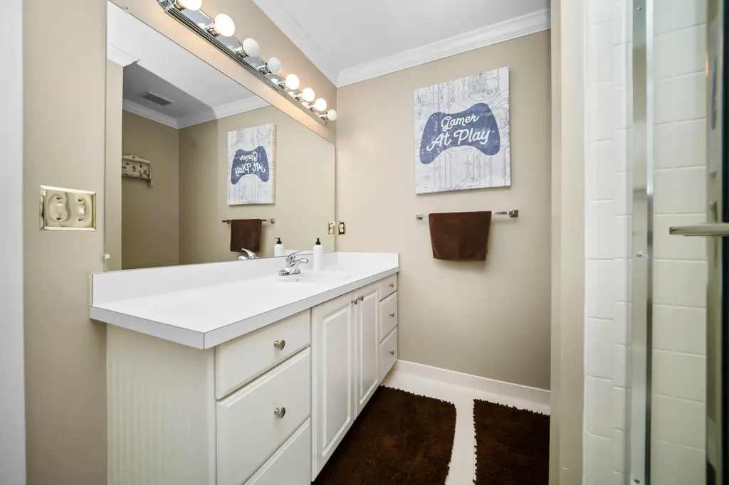25842 Arcadia Drive Novi City MI 48374
