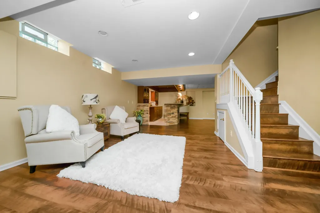 25842 Arcadia Drive Novi City MI 48374