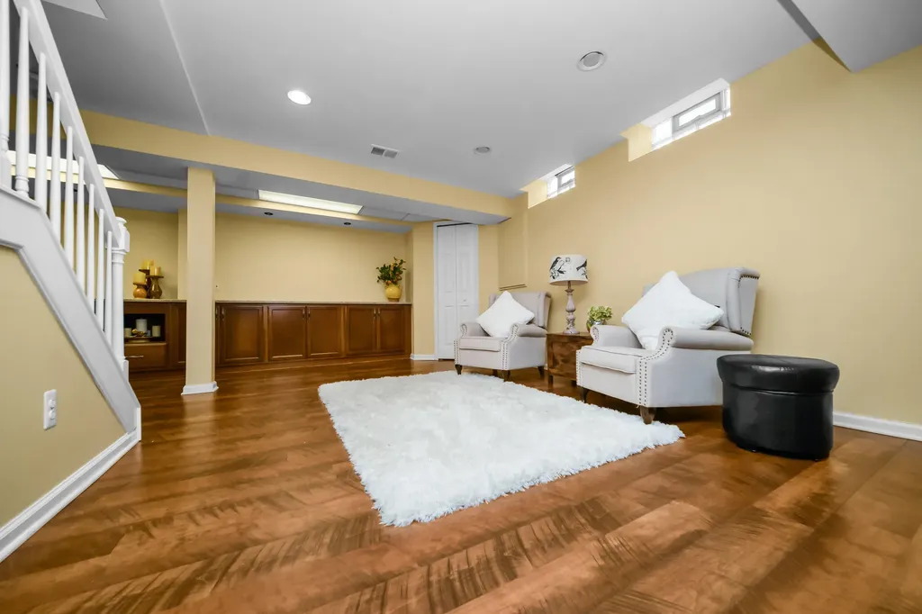 25842 Arcadia Drive Novi City MI 48374
