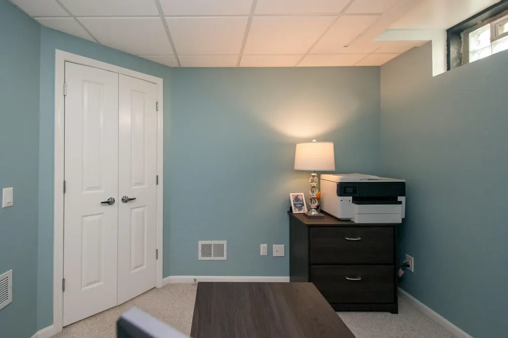 8803 Meadow Lane Drive Ypsilanti Charter Township MI 48197
