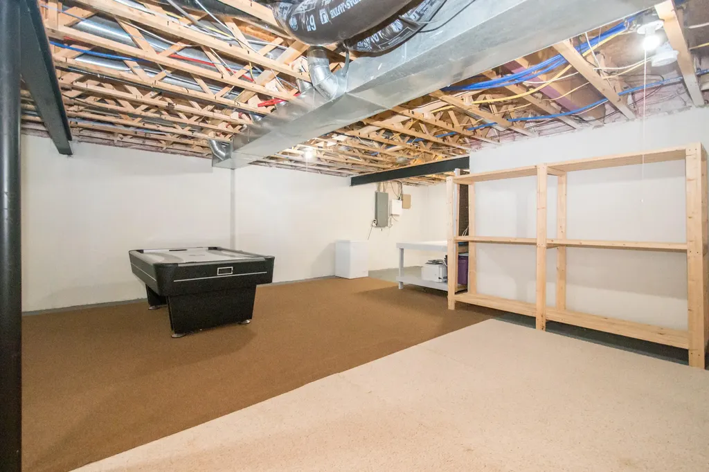 8803 Meadow Lane Drive Ypsilanti Charter Township MI 48197