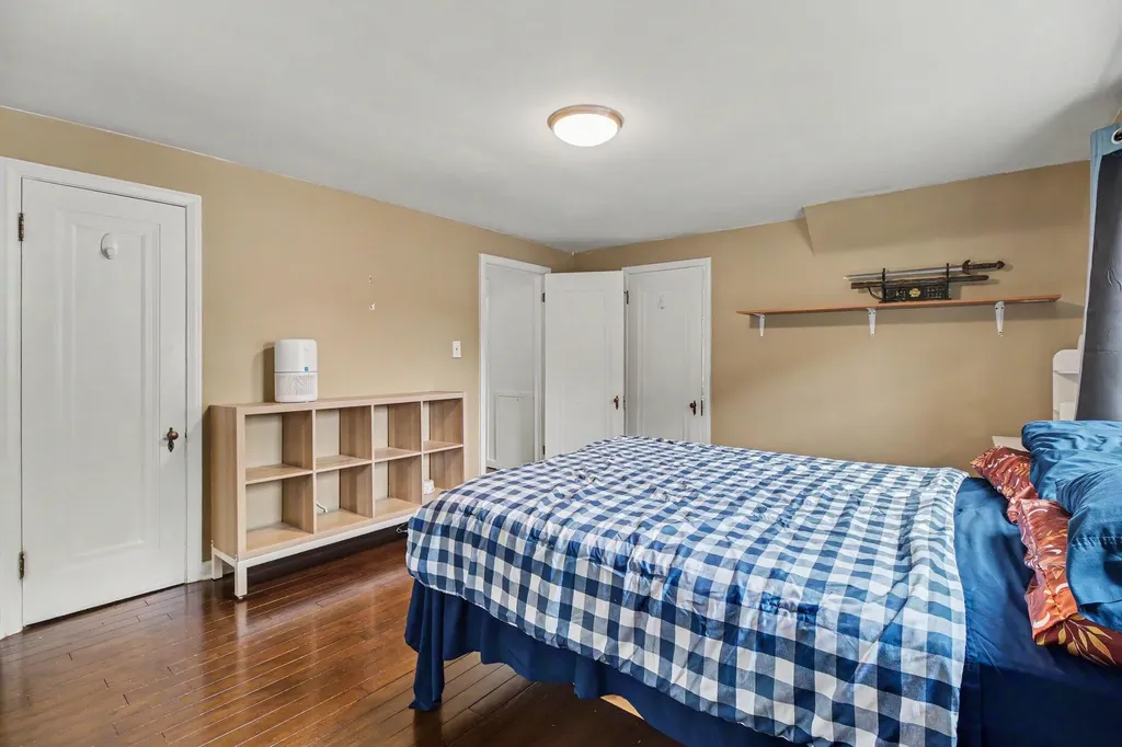 419 Royal Avenue Royal Oak City MI 48073