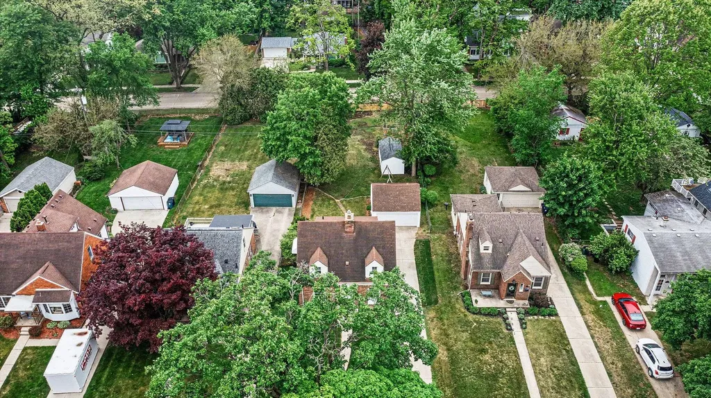 419 Royal Avenue Royal Oak City MI 48073