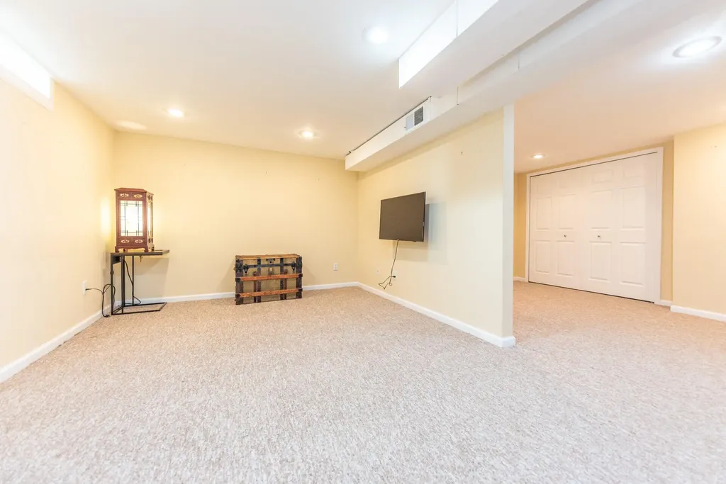 2841 Pebble Creek Drive Ann Arbor City MI 48108