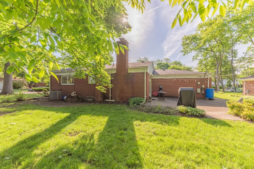 2841 Pebble Creek Drive Ann Arbor City MI 48108