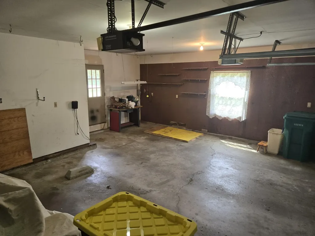 5827 Pine View Drive Ypsilanti Charter Township MI 48197