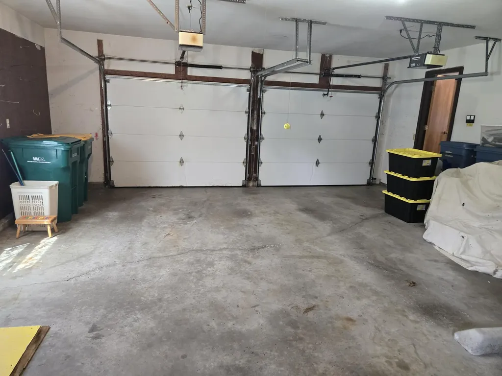5827 Pine View Drive Ypsilanti Charter Township MI 48197