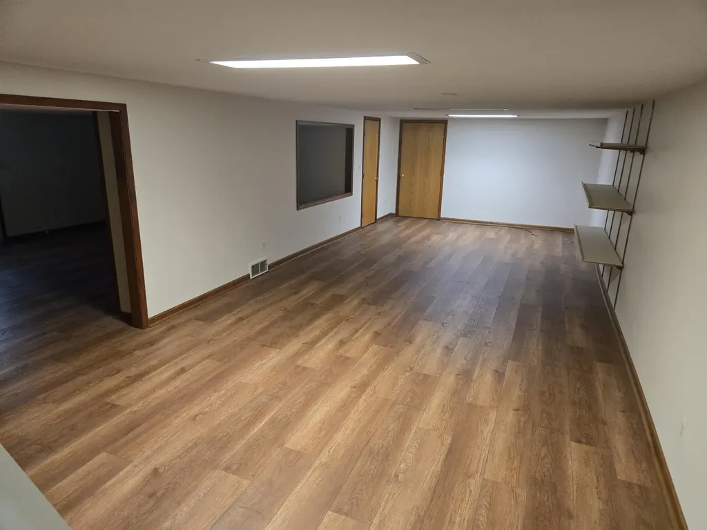 5827 Pine View Drive Ypsilanti Charter Township MI 48197