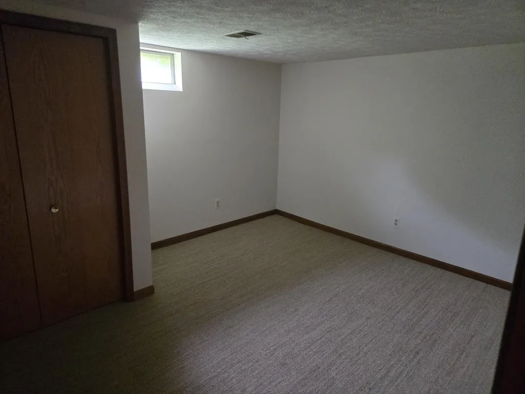 5827 Pine View Drive Ypsilanti Charter Township MI 48197