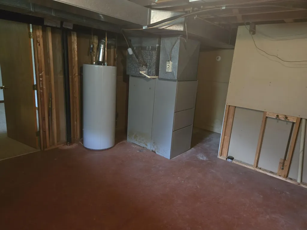 5827 Pine View Drive Ypsilanti Charter Township MI 48197