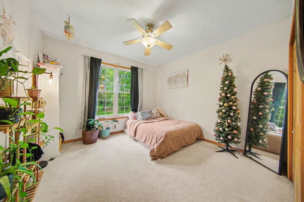2088 Hickory Lane Spring Arbor Township MI 49201