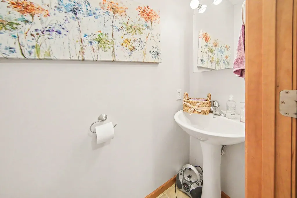2088 Hickory Lane Spring Arbor Township MI 49201