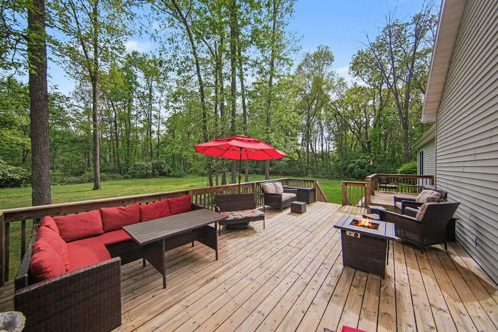 2088 Hickory Lane Spring Arbor Township MI 49201