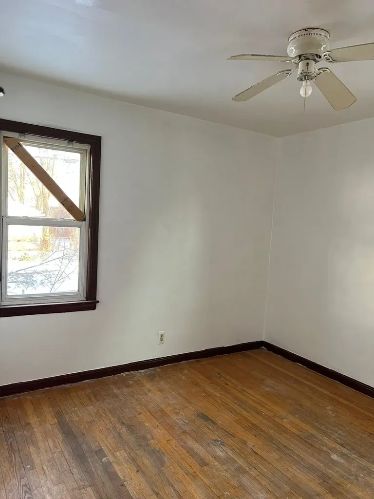 8510 Lauder Street Detroit City MI 48228