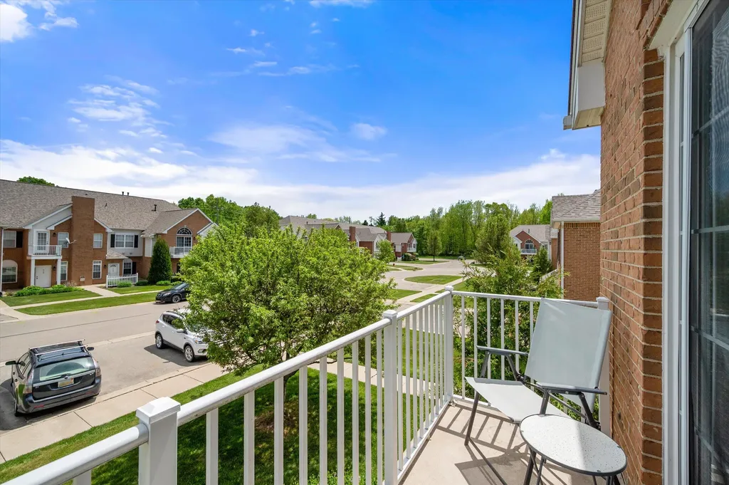 597 Olde English Circle Howell Township MI 48855