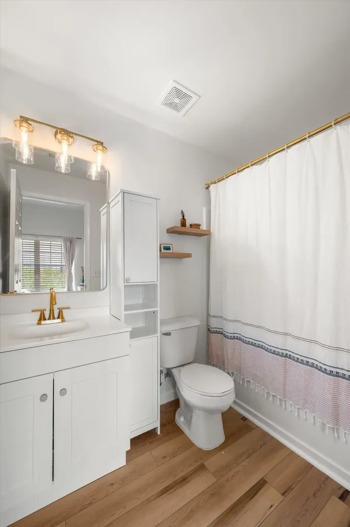 597 Olde English Circle Howell Township MI 48855