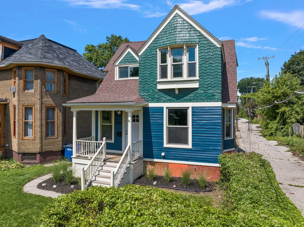 1734 W Willis Street Detroit City MI 48208