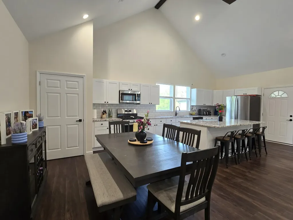 4086 W Commerce Road Milford Charter Township MI 48380