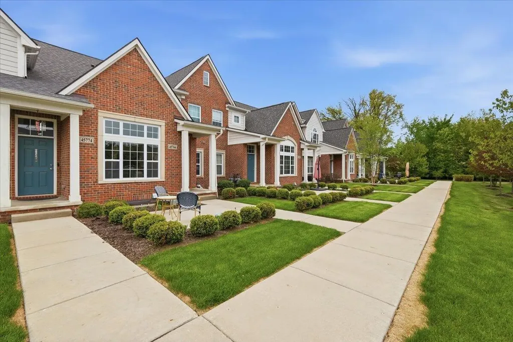 45766 Aragon Lane Canton Charter Township MI 48187