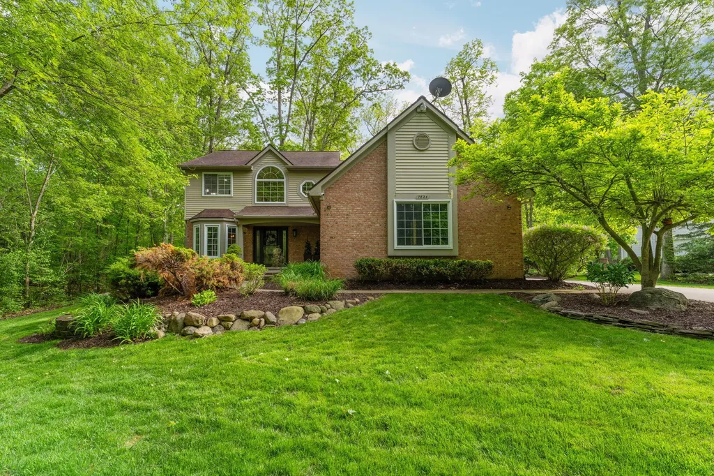 7824 Turnberry Drive Northfield Township MI 48189