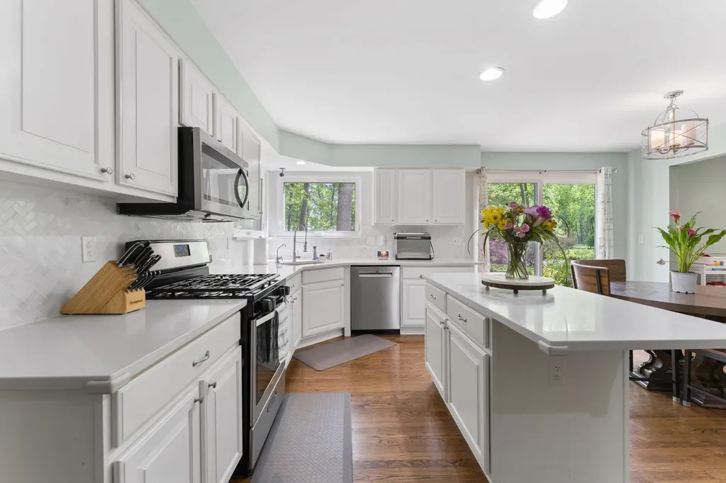 7824 Turnberry Drive Northfield Township MI 48189