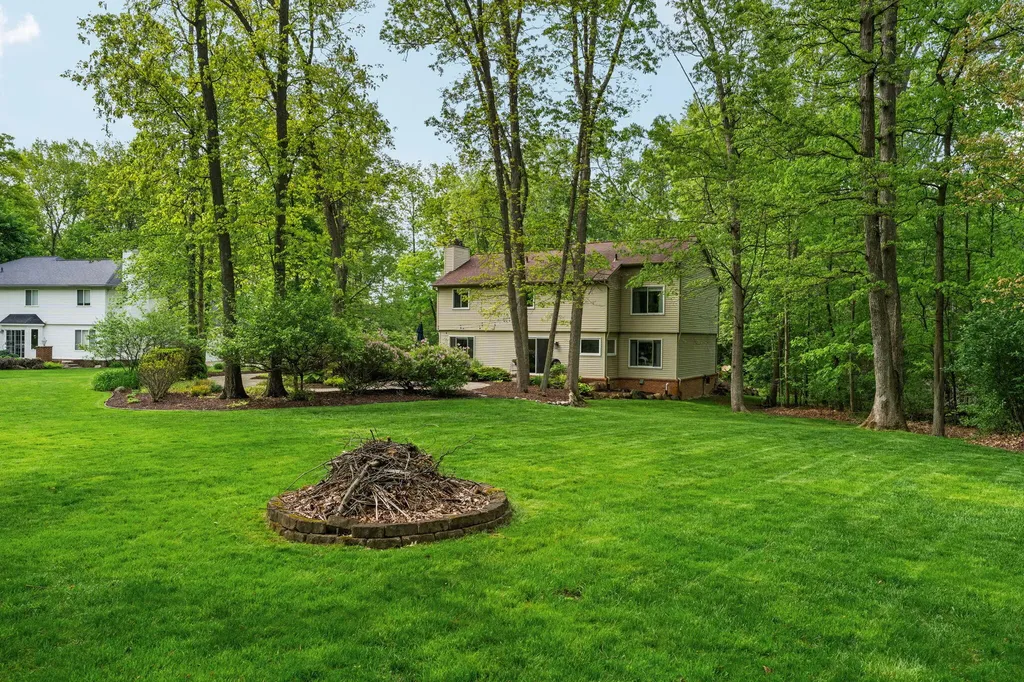 7824 Turnberry Drive Northfield Township MI 48189
