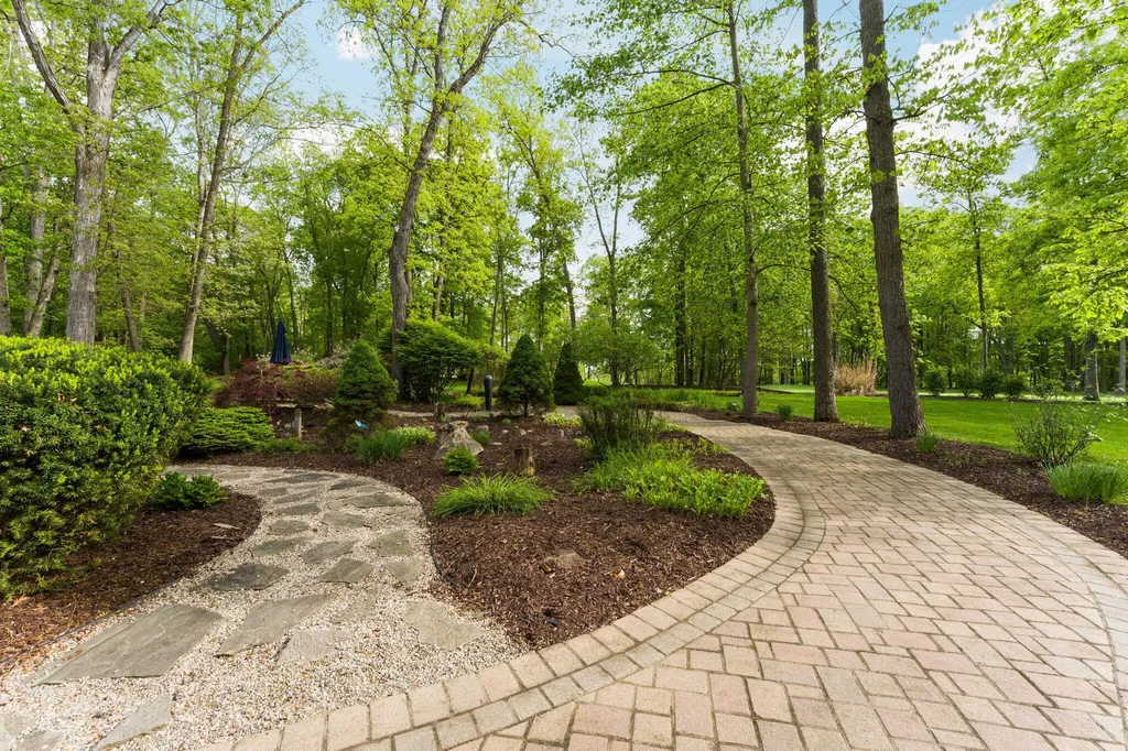 7824 Turnberry Drive Northfield Township MI 48189
