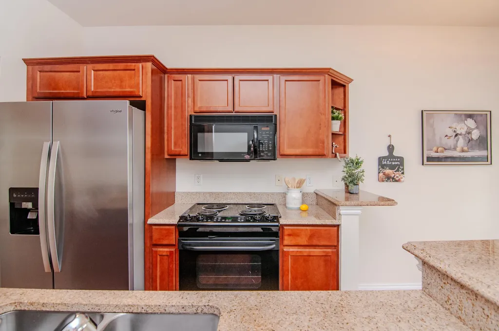 45587 N Stonewood Road Canton Charter Township MI 48187
