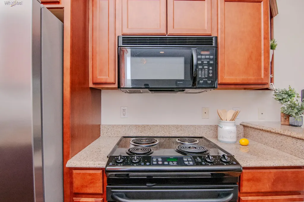 45587 N Stonewood Road Canton Charter Township MI 48187