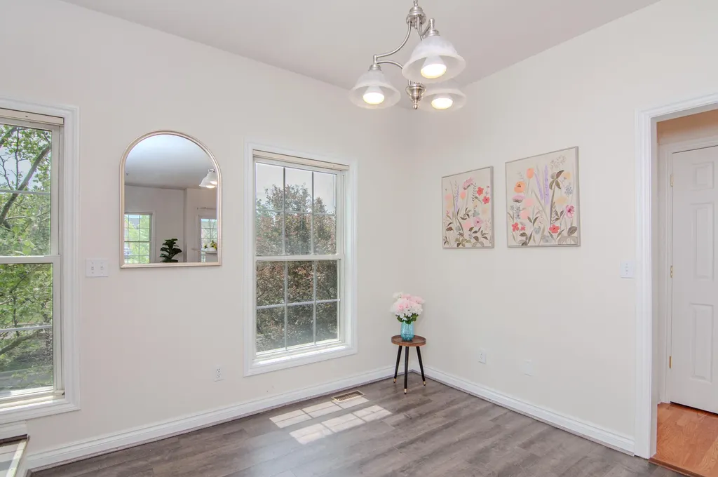 45587 N Stonewood Road Canton Charter Township MI 48187