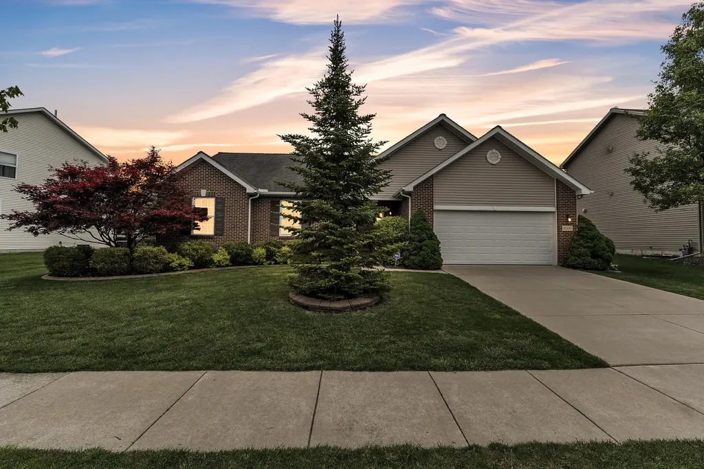 31185 Handsomer Drive Huron Charter Township MI 48134