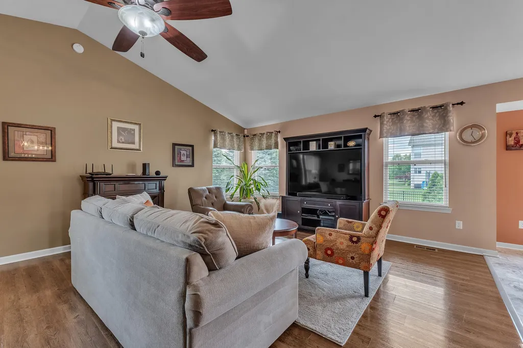 31185 Handsomer Drive Huron Charter Township MI 48134